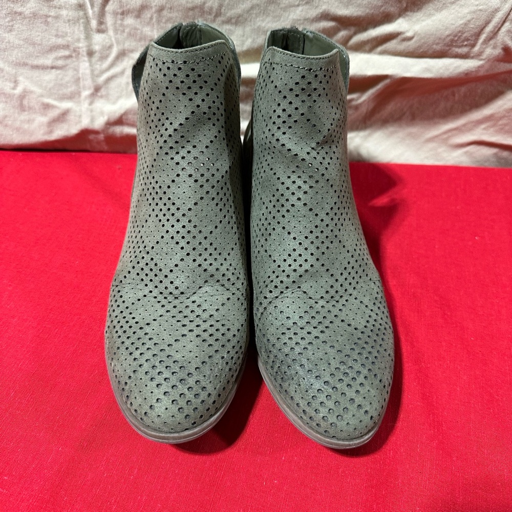Francesca’s Army Green Ankle Booties w/Eyelets